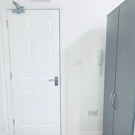 1 Bed Apartment Birmingham Exterior photo