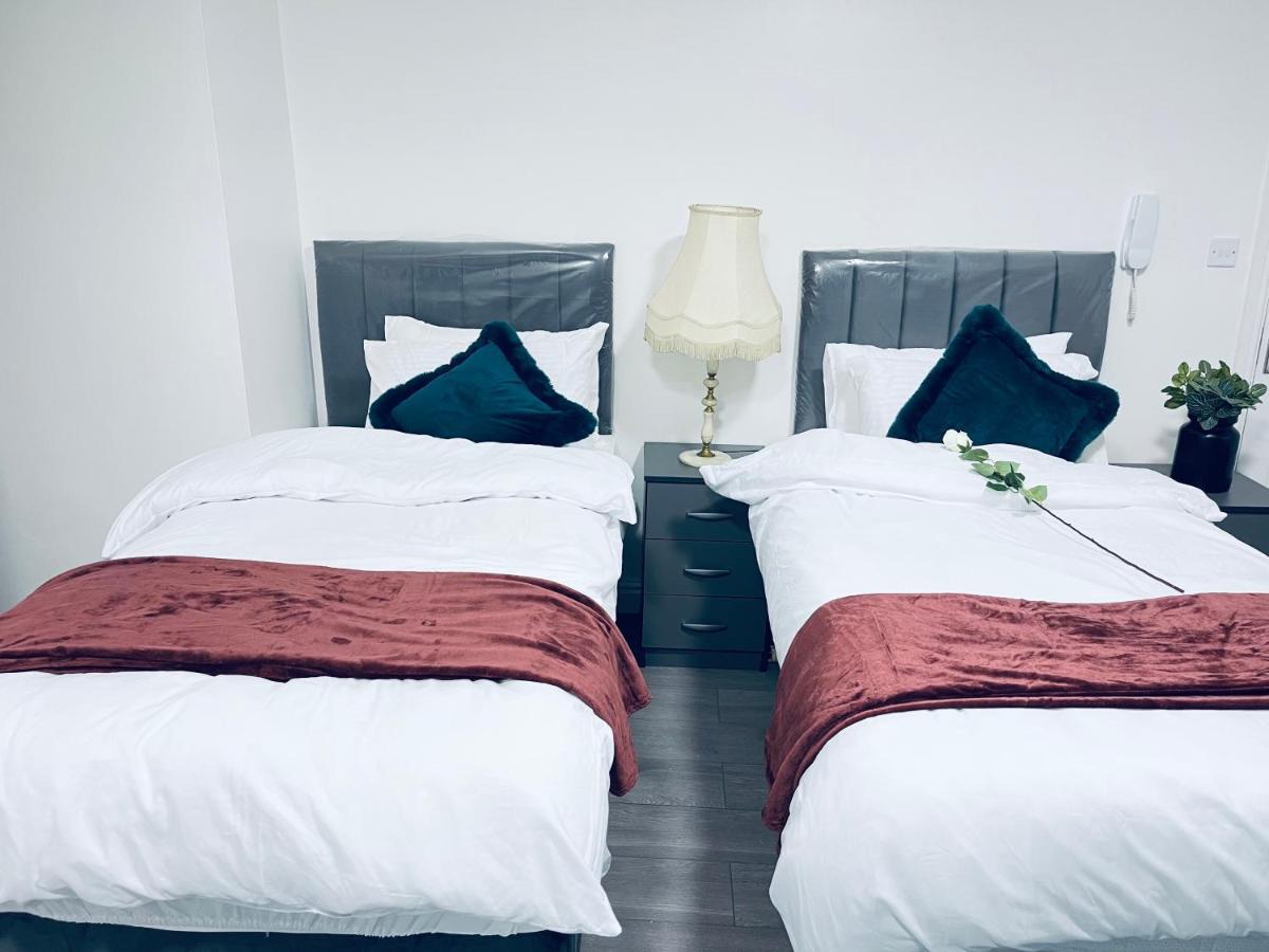 1 Bed Apartment